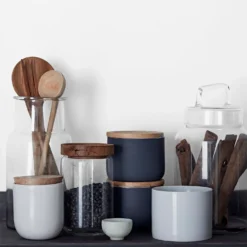 Crown Easyclean Kitchen Paint Brilliant White - 1L -Sandtex Shop 12886748 1124853415329397